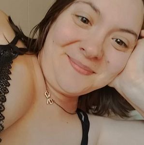 Meet your Posher, Brittney